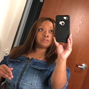 Meet your Posher, Tiara